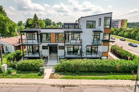 845 Champlain Street, Chatelaine Village, Ottawa, ON - Photo 2