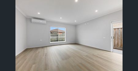 Private & Fully Furnished with Utilities - Photo 2