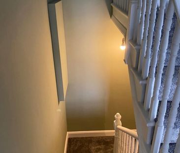 2 Bed Flat, Duckett Road, N4 - Photo 2