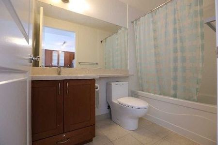 For Lease - 39 Upper Duke Crescent Unit# 718, Markham, Ontario - Photo 3