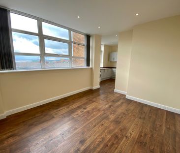 14-16 Ship Hill, S60 2HG - Photo 1
