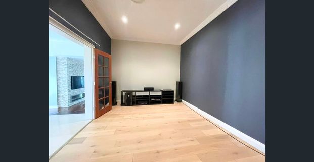 Luxury Family Home for Lease | 5 Bedrooms | Castle Hill - Photo 1