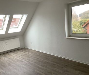 Gemütliche, frische renovierte 3-Zimmer-Dachgeschosswohnung! - Photo 6