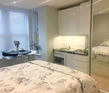 Emerson Road, BH15 - Photo 4