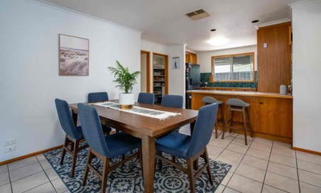 5 Pinkerton Court, Wodonga VIC 3690 - House For Rent | Domain - Photo 2