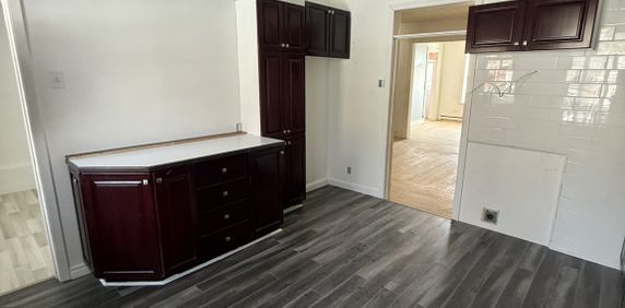 8 1/2 A Louer - Photo 2