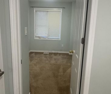 For Lease - 24 Stedford Crescent, Brampton, Ontario - Photo 4