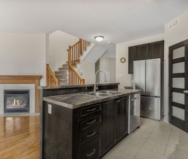 For Lease - 334 Grammond Circle, Orleans - Cumberland and Area, Ont... - Photo 3