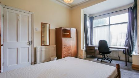 68 Bournbrook Road - Photo 3