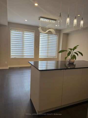 208 Huguenot Road - Photo 2