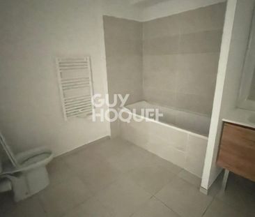 Location Appartement 1 pièce 37m² POLLESTRES 66450 - Photo 4