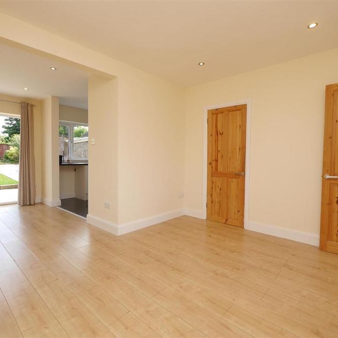 2 bedroom semi-detached house to rent - Photo 1