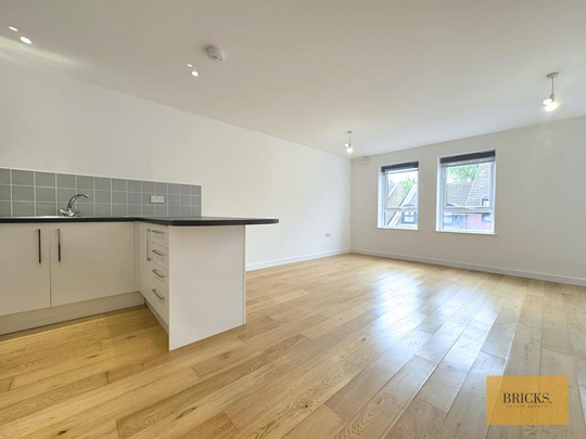 1 bedroom flat to rent - Photo 1