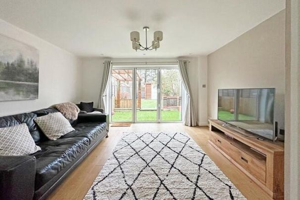 2 bedroom terraced house to rent - Photo 1
