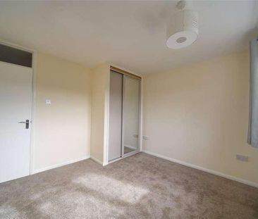 Lark Road, Mildenhall, Bury St. Edmunds, Suffolk, IP28 - Photo 3