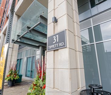 31 Tippett Road #821 - Photo 6