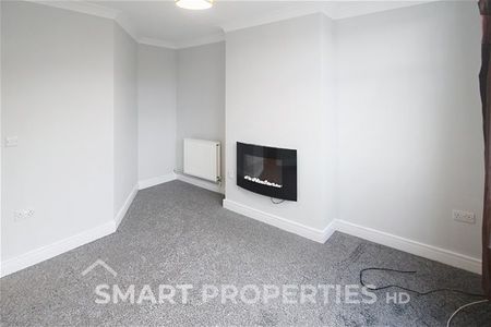 Tommy Lane, Linthwaite - Photo 3