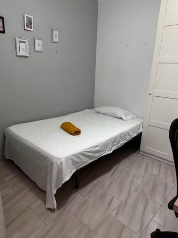 Calle Martínez Maldonado, Málaga, Andalusia 29010 - Photo 4