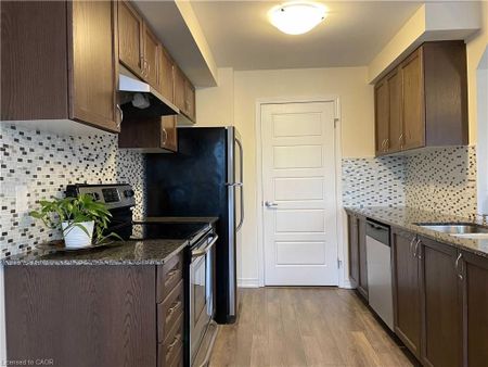 For Lease - 86 Daylily Lane, Kitchener, Ontario - Photo 3