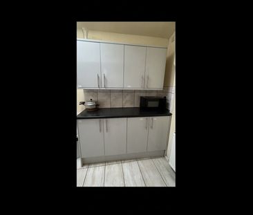 Room in a Shared House, Gateley Road, B68 - Photo 5