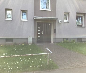 Gut geschnittene Wohnung in ruhigem Mehrfamilienhaus - Photo 2