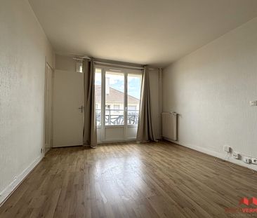 Location Appartement 1 pièce 24m² - Photo 3