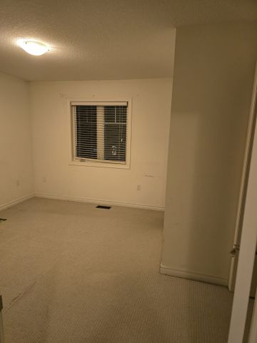 For Lease - 21 Arlington Crescent, Guelph, Ontario - Photo 4