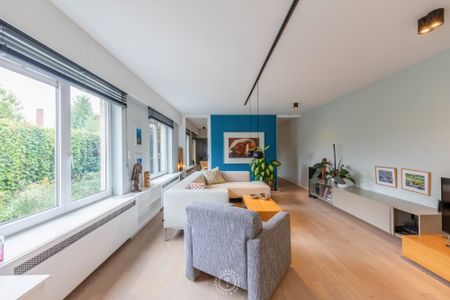 Trendy gelijkvloers appartement met fijn terras én autostaanplaats - Foto 2