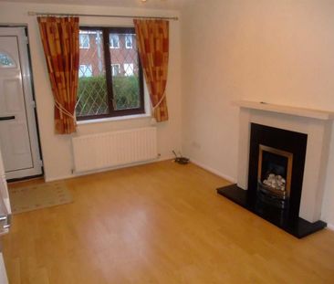 2 bedroom semi-detached house to rent - Photo 2