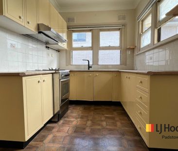 Two-Bedroom Home in an Convenient Padstow Location - Photo 4