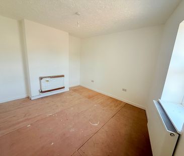 Wyndham Street, Yeovil, Somerset - Photo 1