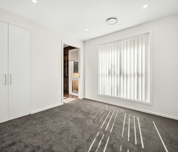 Brand New Luxury - Photo 3