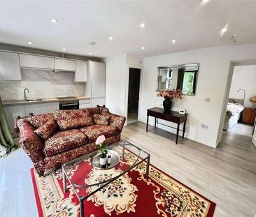 Stow Park Crescent, Newport, NP20 - Photo 1