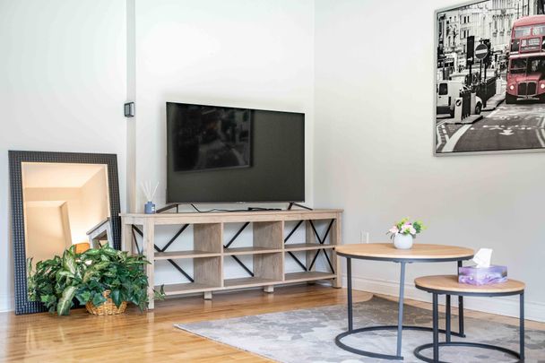 For Lease - 24 Gentry Crescent Unit# Unit B, Richmond Hill, Ontario - Photo 1