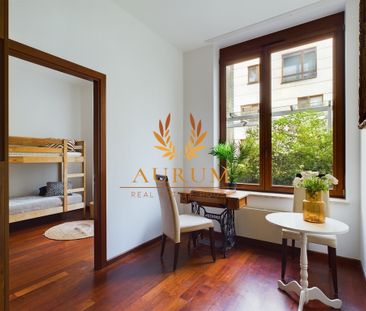 Warszawa, Wilanów, Sarmacka - Photo 5