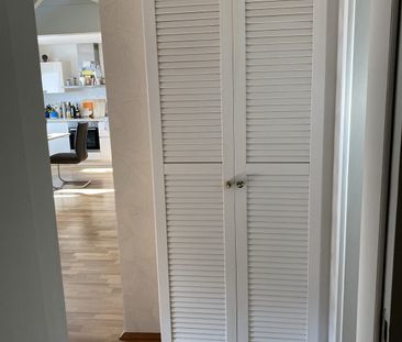 Rodenkirchen: Große Maisonette-Wohnung in direkter Rheinnähe - Photo 1