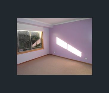 1A Clunie Close, Lindisfarne, Tas 7015 - Photo 4