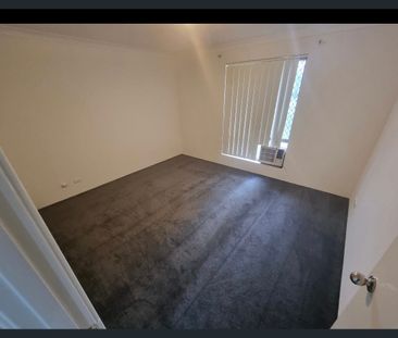 Lovely home near the beach - Photo 6