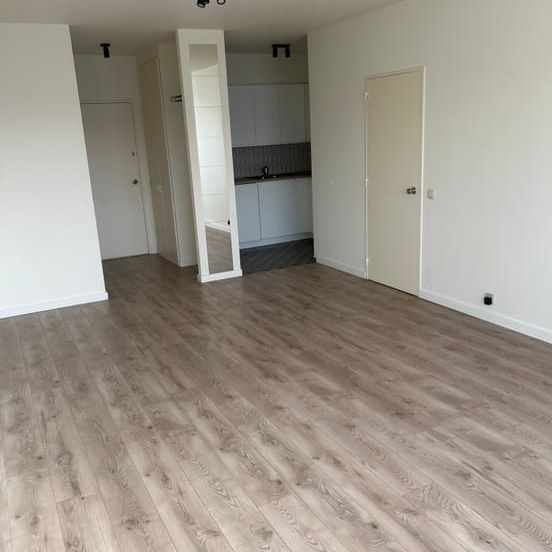 Appartement te huur - Photo 1