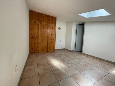 Location appartement 1 pièce, 52.93m², Castelnaudary - Photo 3
