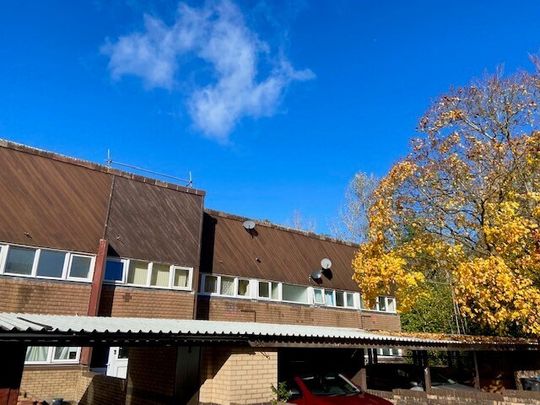 Shearmans, Milton Keynes, Fullers Slade - Photo 1