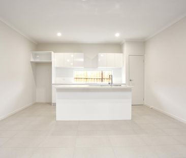 13 Hessel Avenue, Doreen VIC 3754 - Photo 1