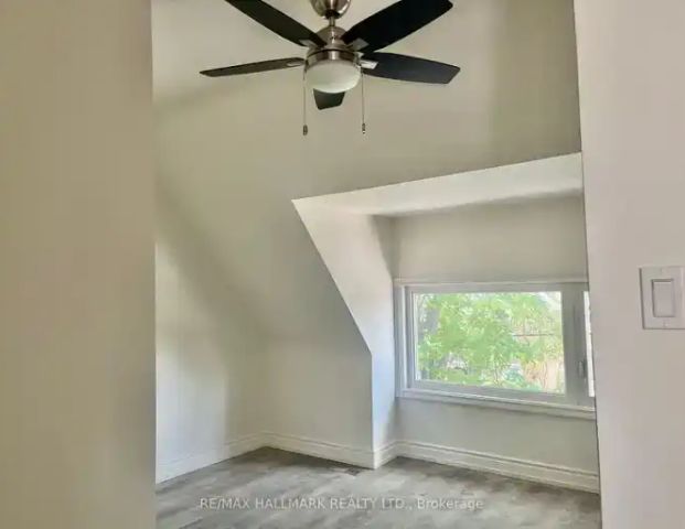 376 Woodbine Avenue #3 | 376 Woodbine Avenue, Toronto - Photo 1