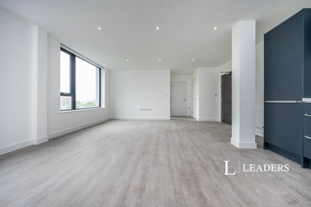 1 bedroom apartment to rent Buckingham Court, 400 Silbury Boulevard, Milton Keynes, MK9 - Photo 2