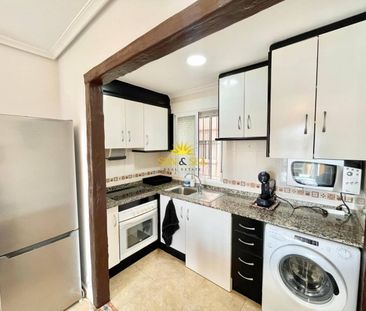 2 BEDROOM APARTMENT - TORREVIEJA - Photo 3