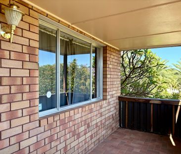 SOUTH TAMWORTH - Renovated 3 Bedroom Home - Photo 6