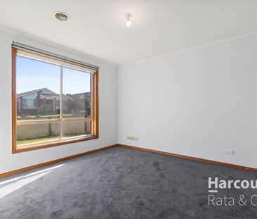 Spacious 3-Bedroom Home in Mill Park - Photo 1