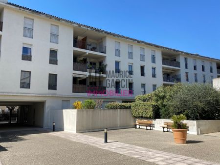 A LOUER - APPARTEMENT CARPENTRAS - 2 pièces 45.97m² - Photo 5