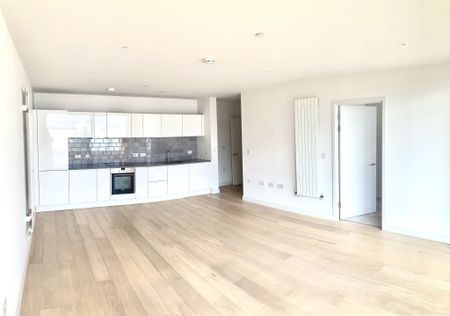 Stunning 2 double bedroom apartment available for rent immediately, London E16 - Photo 4