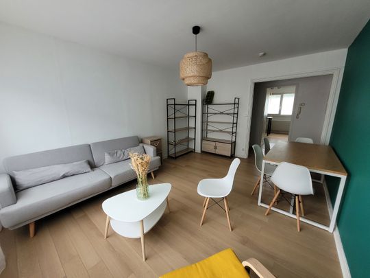 Location Appartement 3 pièces 73m² LOOS 59120 - Photo 1